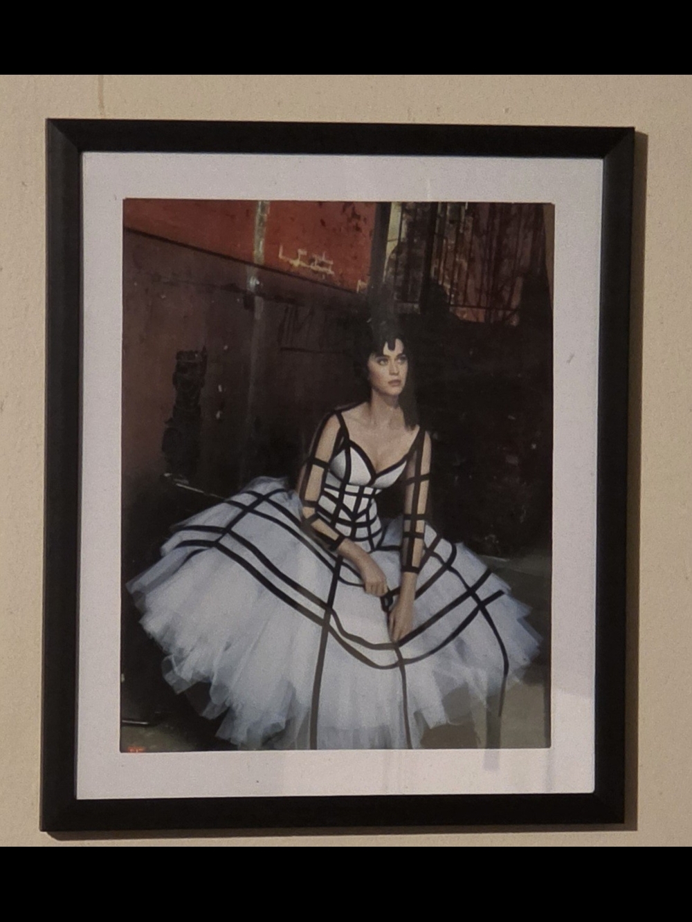 Framed Katy Perry Fashion Portrait Wall Art - Black & White 8"×10"